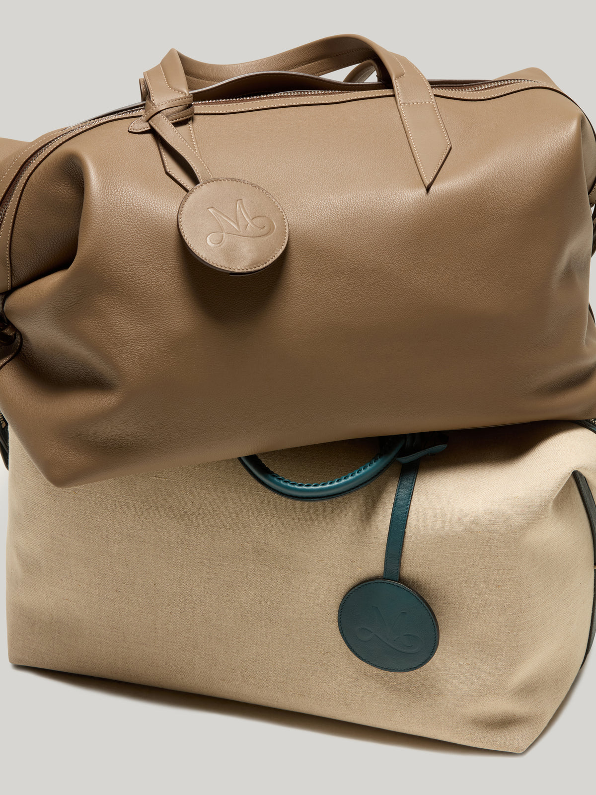 Maybourne x Métier Luggage Tag